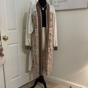 BIG DIVORCE SALE- Buckle-Bohemian Long Sleeve Duster with Floral Pattern